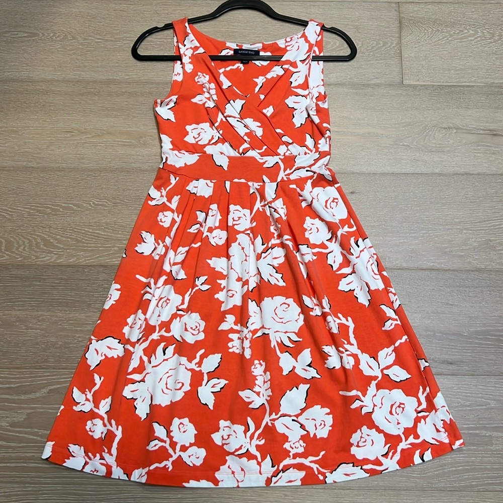 Lands end fit and flare summer floral dress size XXS petite or 0 petite